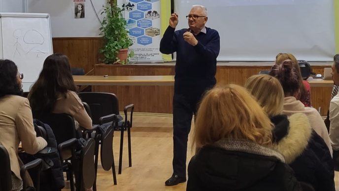 Marcel Căpraru, metoda Montessori, conferință Ploiești, educația Montessori, Maria Montessori, centru educațional Montessori