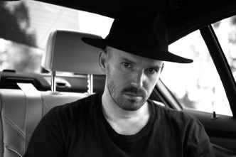 Alexandru Gavriliu, regizor, actor, text despre sărăcie, lipsa banilor, text motivațional, ce înseamnă să fii sărac, bogăție