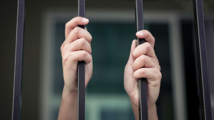 închisoare pentru copii, pedepse copii, proiect de lege, declic.ro, DIICOT, discernământ, consum de droguri, trafic de droguri