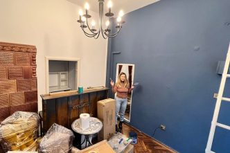 cafenea muzeu, cafenea Ploiești, Cafeneaua lui Caragiale, antreprenor, Rodica Georgescu, interior