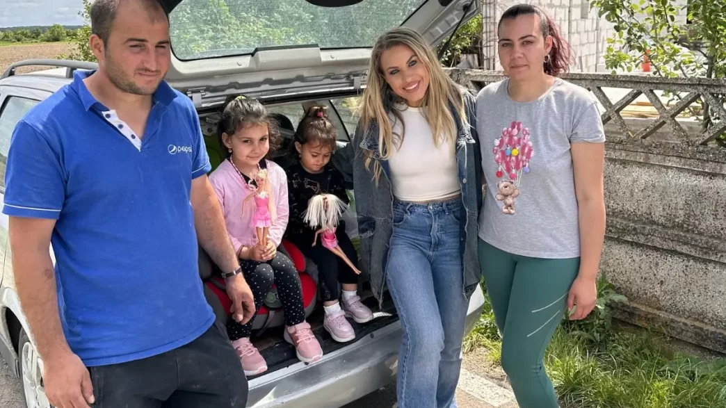 Amna, fapte bune, familia Tăriceanu, Tăriceni, Prahova, video Amna, cont donații
