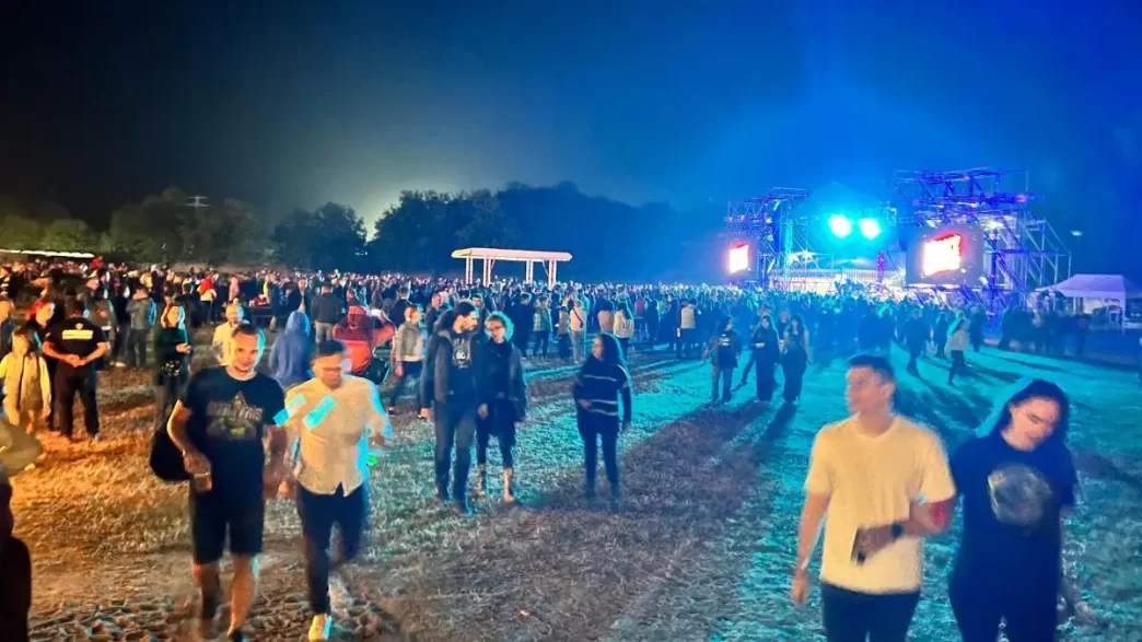 LaRock Music Festival 2024, 15 - 18 august. Biletele și abonamentele au fost puse în vânzare 2 LaRock Music Festival, ediția a 2-a, bilete și abonamente, trupe LaRock, festival de muzică rock, Domeniul Cantacuzino