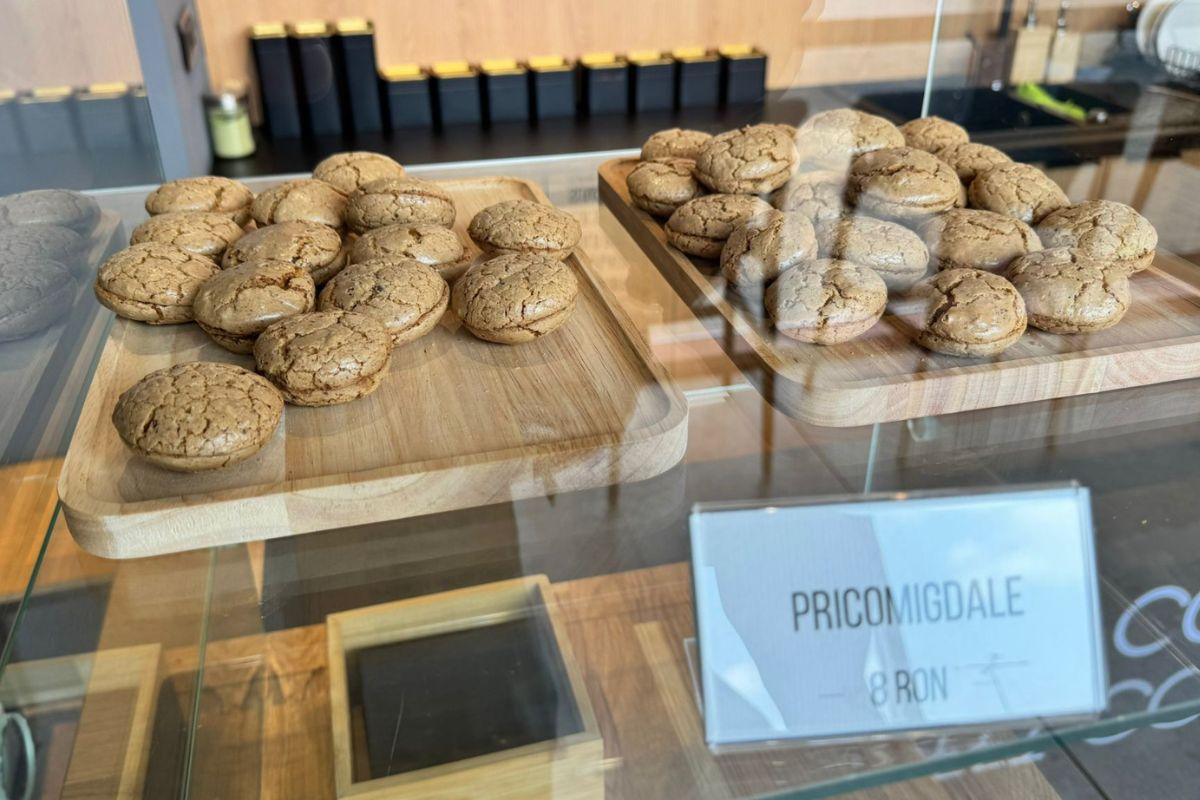 Street Coffee Roasters, o nouă cafenea deschisă la Value Center Ploiești. Un cappuccino costă 12 lei, iar o apă la jumătate este 7 lei 2