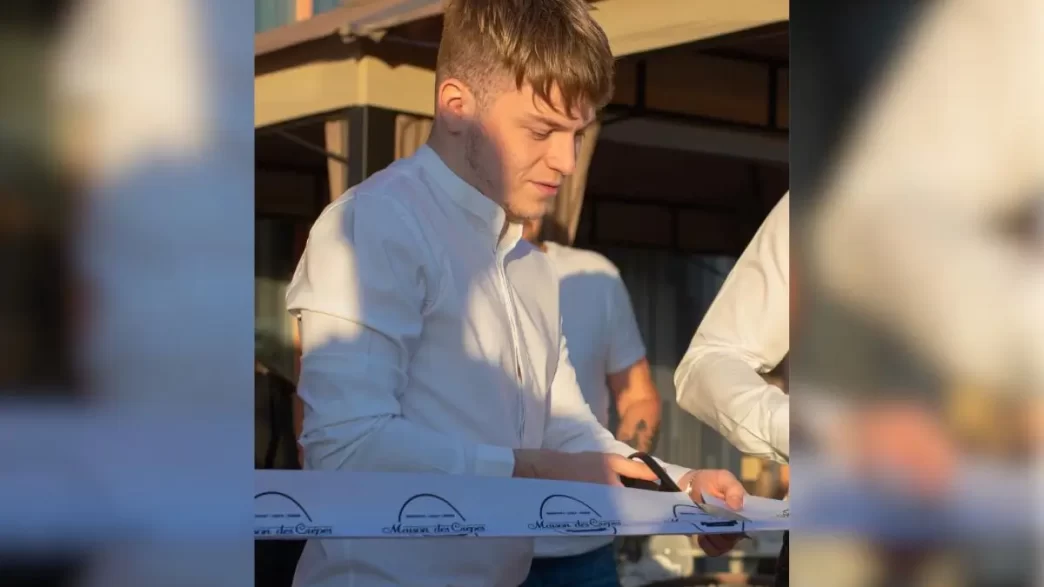 antreprenor local, Ciprian Tudoran, Maison des Crepes, elevă, media 10, gest de recunoștință, comunitate