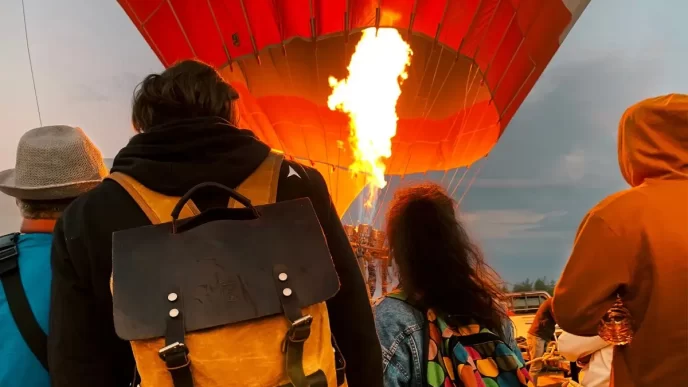 la rock, LaRock Music Festival, balon cu aer cald, activități LaRock, festival de rock, Prahova