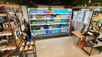 piață, magazin Păulești, magazin fără casieri, Piața Artizante, self checkout, plata cu cardul, produse