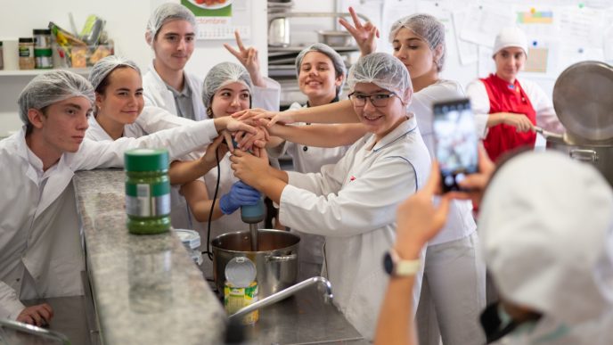 Concordia, centru, formare profesională, dezvoltare personală, edu-campus, aici fiecare contează, elevi, Prahova, cover