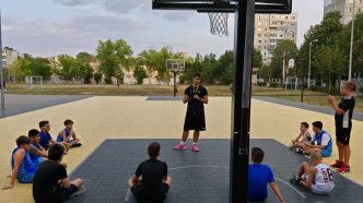 club sportiv, ISports, Ionuț Urezeală, mai mult decât sport, educație prin sport, bunele maniere, sportivi, performanță, program educațional