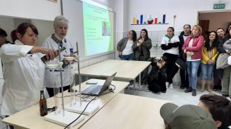 activitate, chimie, Valea Călugărească, spumă bere