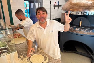 Pizzeria Artizante, Pizza Păulești, Francesco Genchi, comandă pizza, restaurant pizza Păulești, cover