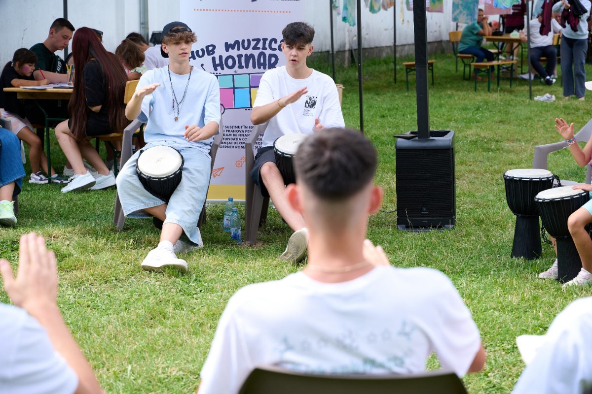 Ruralympics, festivalul care rupe barierele dintre “rural” și “cool”. Tinerii au experimentat viața la țară 8