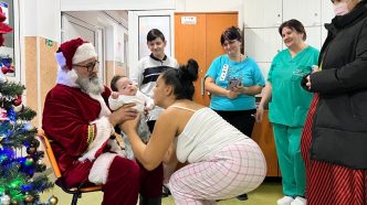 Moș Crăciun, Spitalul de Pediatrie Ploiești, 24 decembrie 2023, arhivă