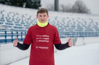 Adrian Șovea, alergător, 420 km, București-Iași, popas Ploiești, donații, eveniment caritabil