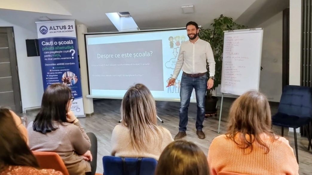 Altus 21, școala unde copiii nu iau note, ci învață să fie eroi în propriile lor vieți. Interviu cu Iulian Șerban, fondatorul școlii din Ploiești 2 școală fără note, Altus 21 Ploiești, educație alternativă Ploiești, Acton Academy Ploiești, școală autonomie copii, cover