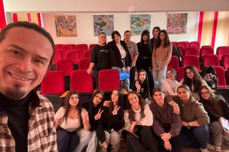 Nu mă sperie bacul, 30 martie, Teatrul Nației, examenul maturității, Sofia și Dan Crudu, cover