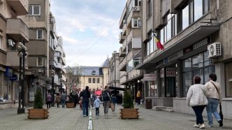 10 antreprenori, antreprenori Ploiești, Wake up Ploiești, promovare locală, platformă antreprenori Ploiești, promovare gratuită, Generația lui John, afaceri Ploiești