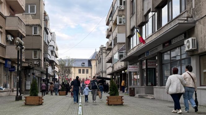 10 antreprenori, antreprenori Ploiești, Wake up Ploiești, promovare locală, platformă antreprenori Ploiești, promovare gratuită, Generația lui John, afaceri Ploiești