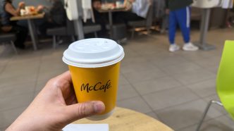 mobile order and pay, McDonald's, mec Ploiești, experiență, comandă, aplicație McDonald's, kiosk