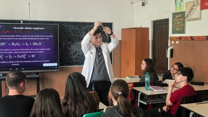 Nexus Science Fair, Câmpina, Escape Room, cursuri Smurd, Colegiul Național Nicolae Grigorescu, Treasure Hunt, STEM, Andrei Robert, Marina