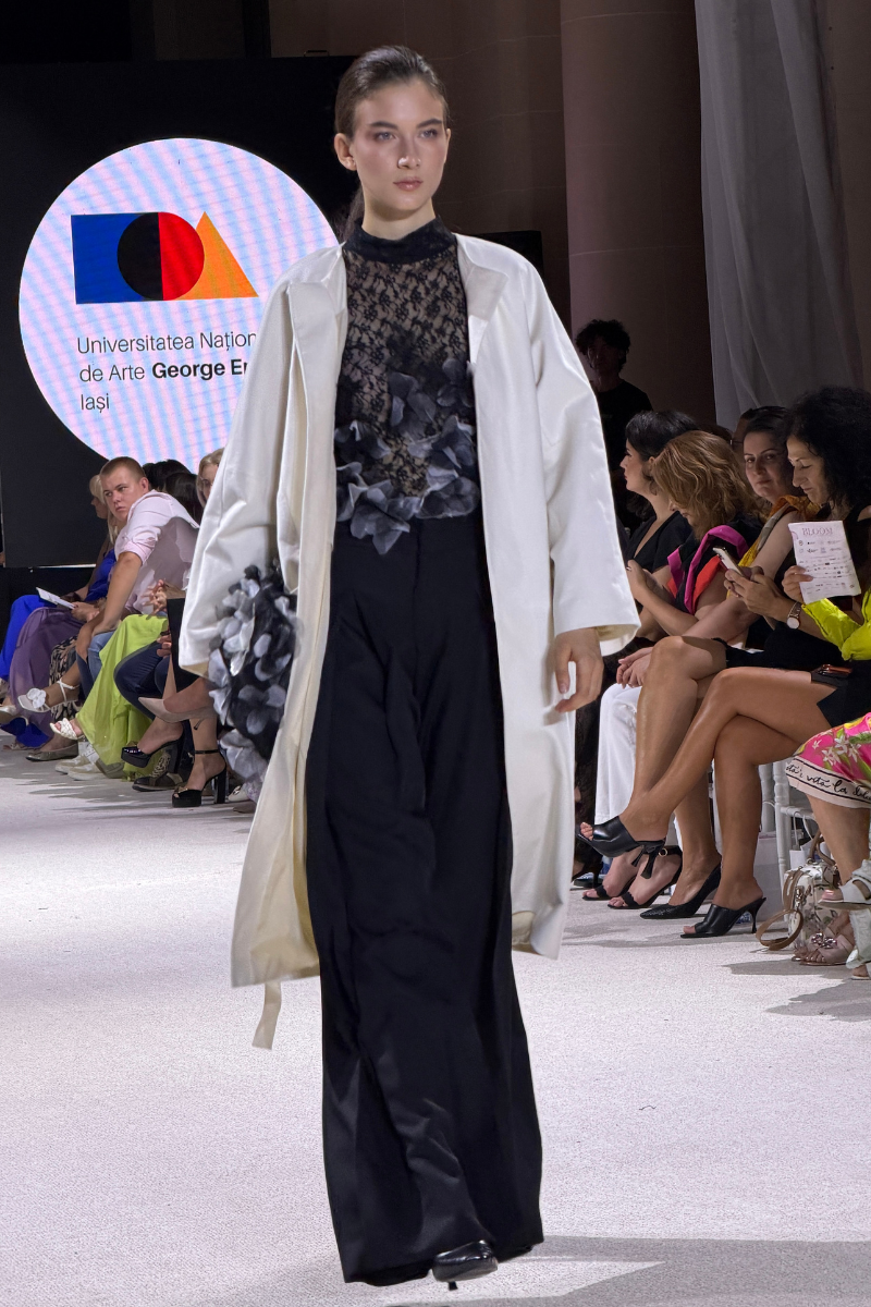 Diana Stanciu și echipa Bloom Fashion Festival au arătat că Ploieștiul poate ține pasul cu moda internațională 28
