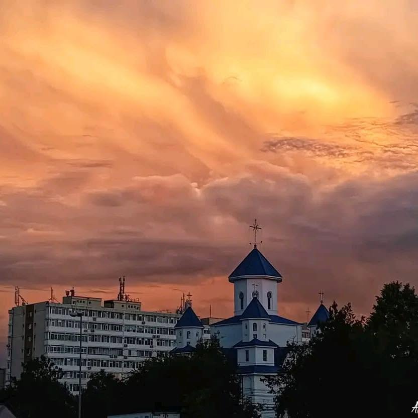 Biserica Inaltarea Domnului, Ploiesti: Foto: Facebook Biserica Inaltarea Domnului, Alina Notaru